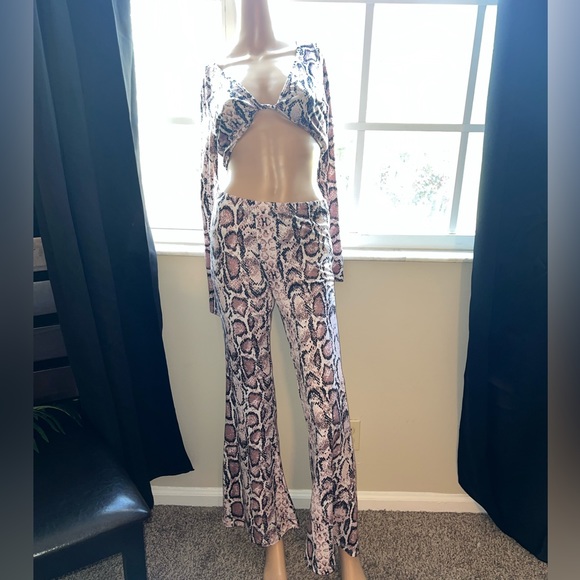 Hippie Style 2 piece - Picture 1 of 7